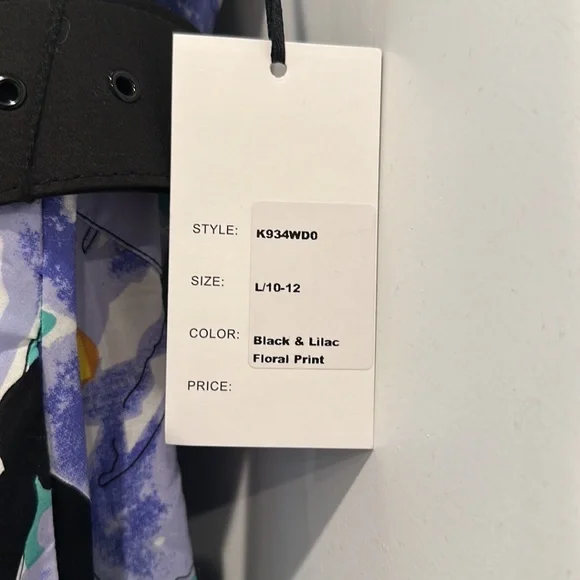 Unique Vintage Black & Lilac Floral Print Tarrytown Hostess Dress - L/10-12 - Picture 3 of 4